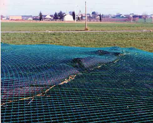FILET DE PROTECTION SILO CONTRE ANIMAUX 'FILET SILO' 12x25 m VERT